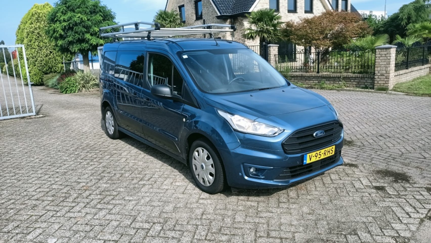 Ford Transit Connect - 1.0 EB L2 Trend - AutoWereld.nl