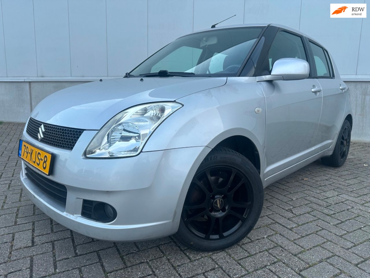 Suzuki Swift - 1.3 GA 1e Eigenaar 4x nieuwe all season banden - AutoWereld.nl