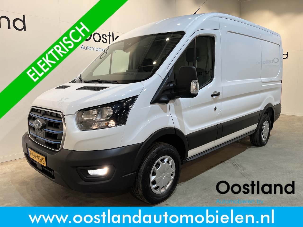 Ford E-Transit - 390 (3500 kg) L2H2 Trend 68 kWh / 100% Elektrisch !! / Airco / Cruise Control / CarPlay / - AutoWereld.nl