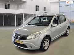 Dacia Sandero - 1.6 Lauréate AIRCO 2 X SLEUTELS