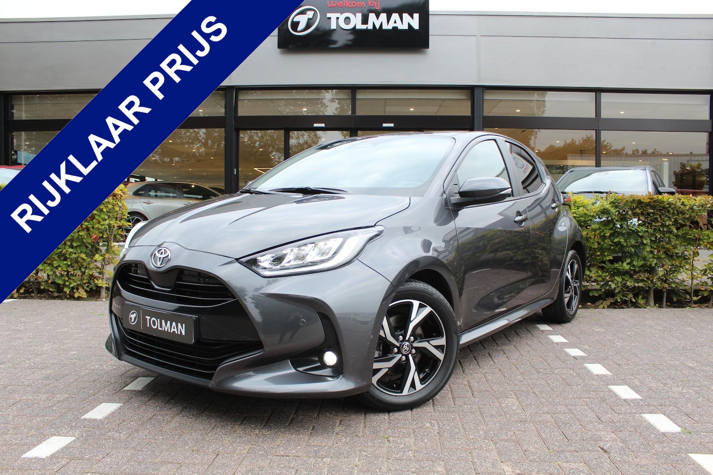 Toyota Yaris - 1.5 Hybrid 115 First Edition Comfort Pack | Rijklaar | Blind Spot | Stoel-/stuurverw. | LE - AutoWereld.nl