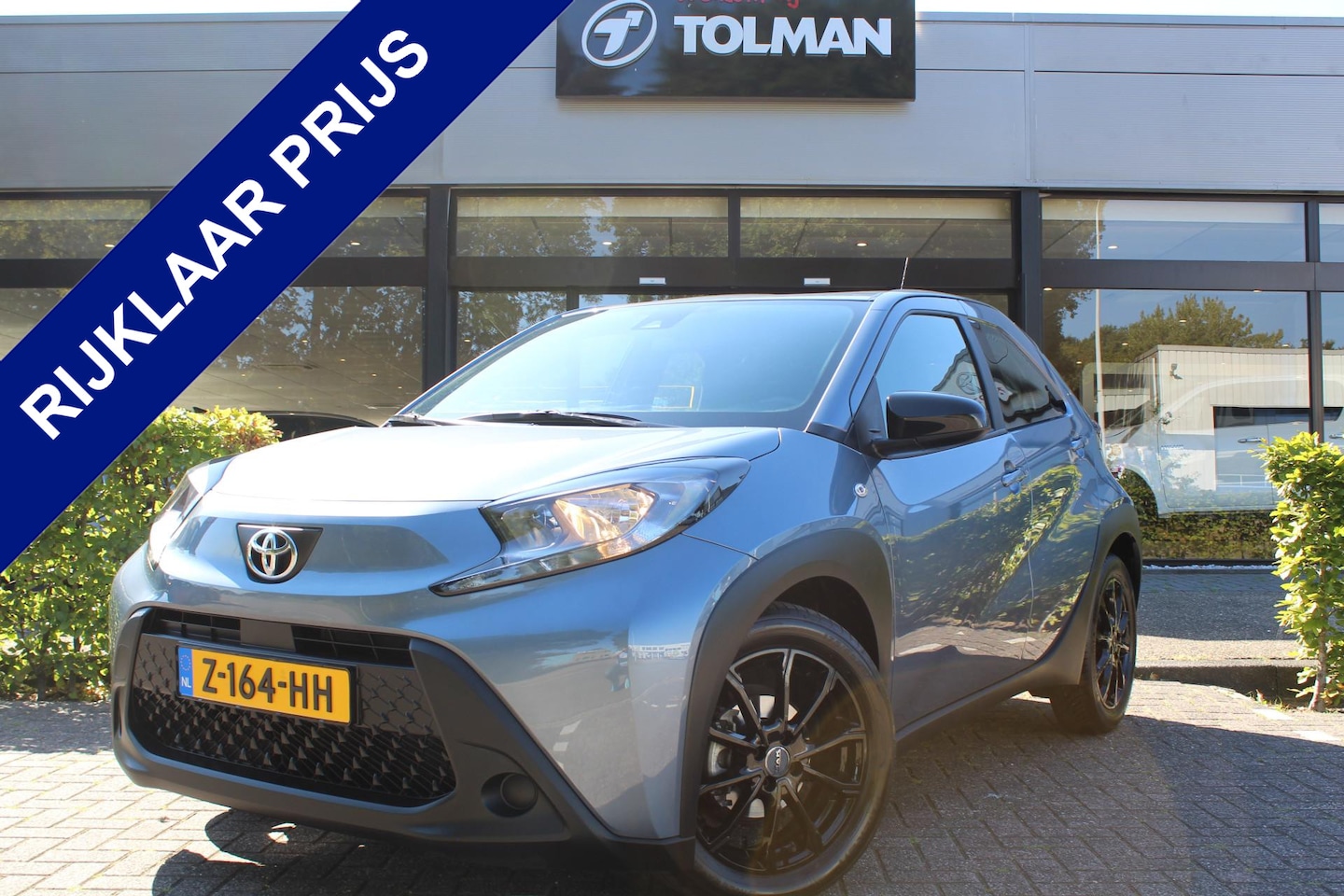 Toyota Aygo X - 1.0 VVT-i MT Play | Rijklaar | LMV | Apple/Android | Camera | DAB+ | Bluetooth - AutoWereld.nl