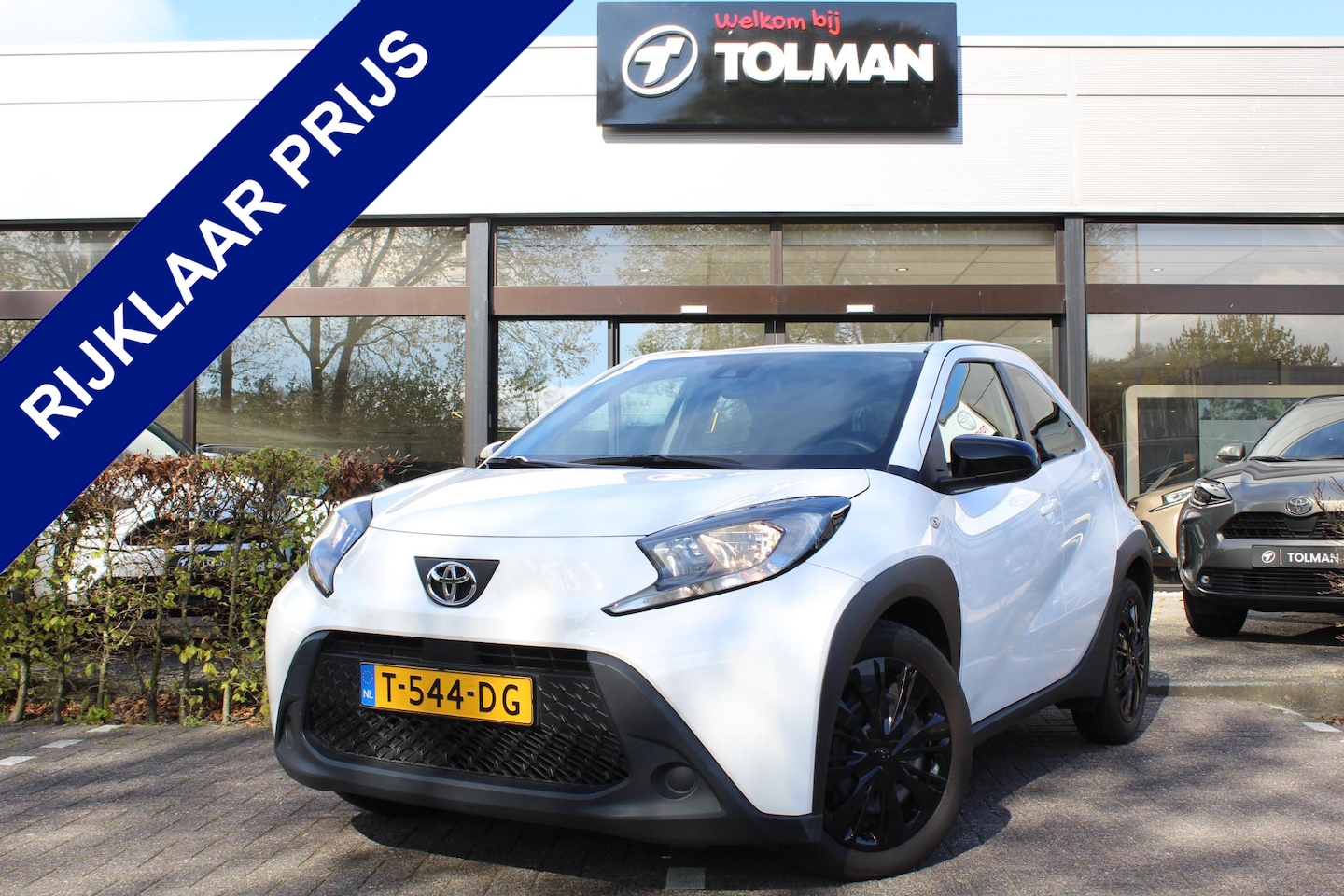 Toyota Aygo X - 1.0 VVT-i MT Play | Rijklaar | Apple/Android | Camera | Adap. cruise | Bluetooth | Airco | - AutoWereld.nl
