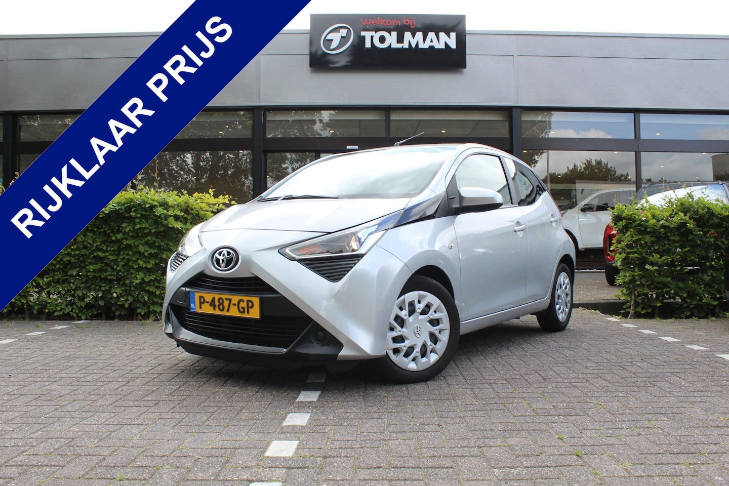Toyota Aygo - 1.0 VVT-i x-play | Rijklaar | Apple/Android | ''Trekhaak'' | PDC | DAB+ | Bluetooth | Came - AutoWereld.nl