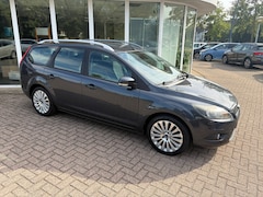 Ford Focus Wagon - 1.6 Titanium / LM Velgen / PDC / Uitstekende staat