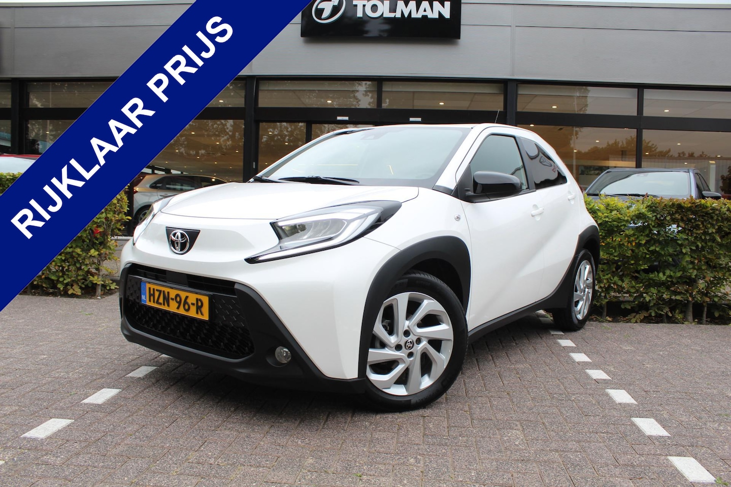Toyota Aygo X - 1.0 VVT-i S-CVT first | Rijklaar | 'Trekhaak' | Apple/Android | LED | Stoelverw. | Clima | - AutoWereld.nl