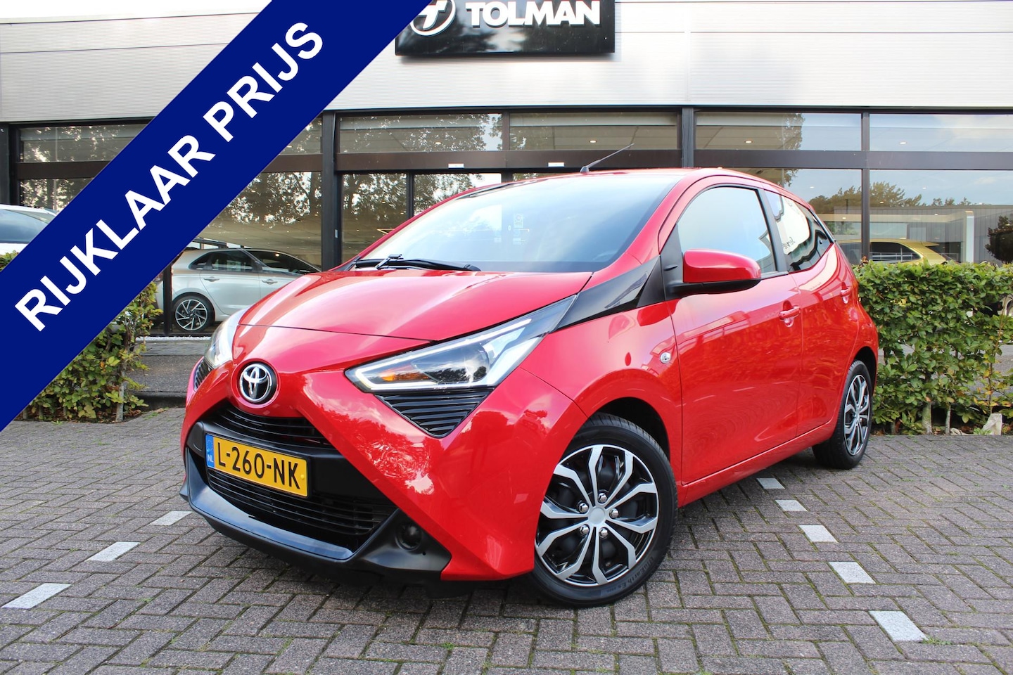 Toyota Aygo - 1.0 VVT-i x-Play Automaat | Rijklaar | Apple/Android | Camera | DAB | NL-auto | Dealer ond - AutoWereld.nl