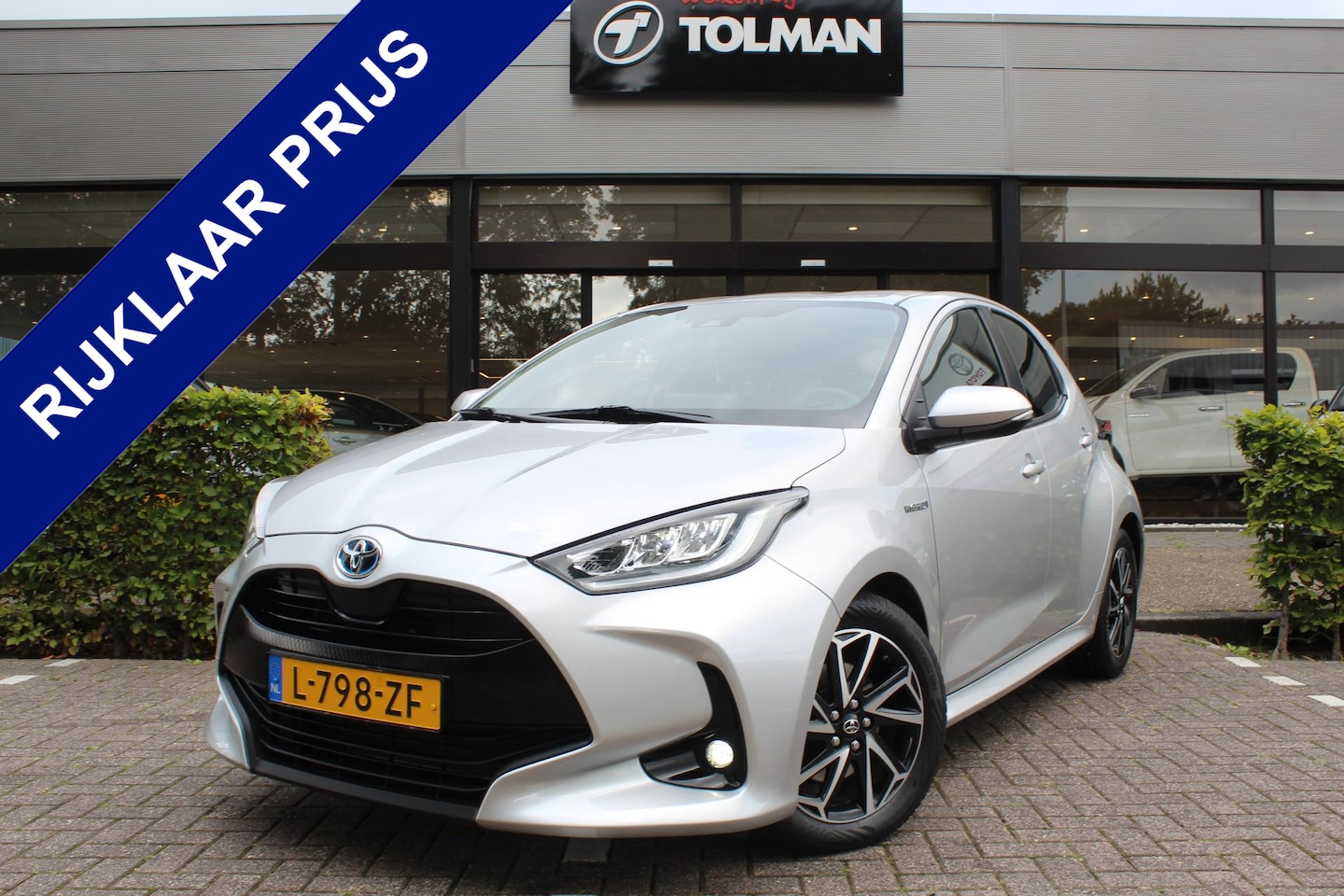 Toyota Yaris - 1.5 Hybrid Dynamic | Rijklaar | Afn. Trekhaak | Apple/Android | Navi | DAB+ | Keyless | Al - AutoWereld.nl