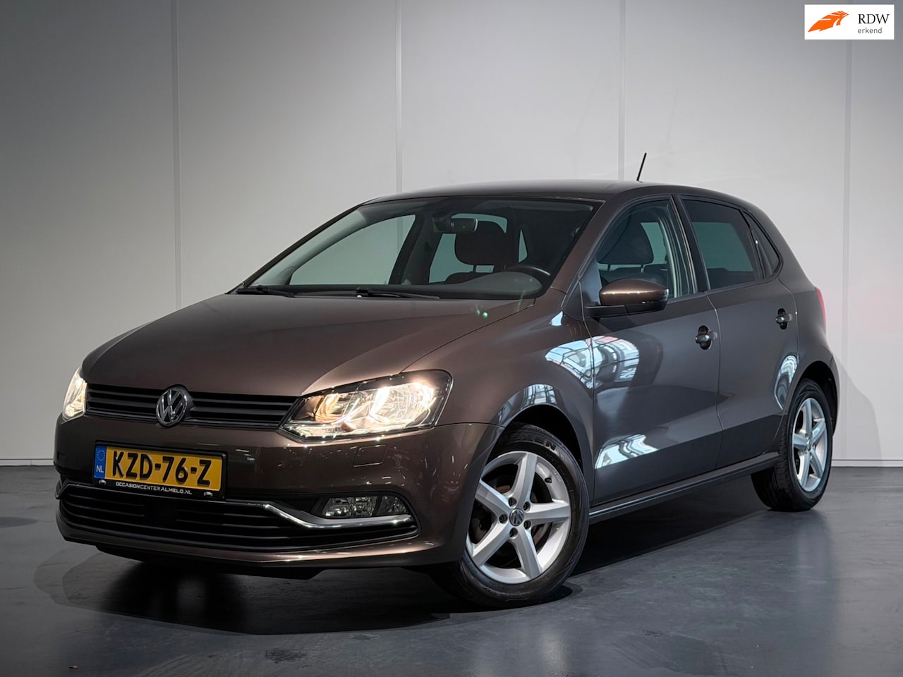 Volkswagen Polo - 1.2 TSI BlueMotion Edition+ /Clima/Cruise/BOTS/Stoelverwarming/LMV - AutoWereld.nl