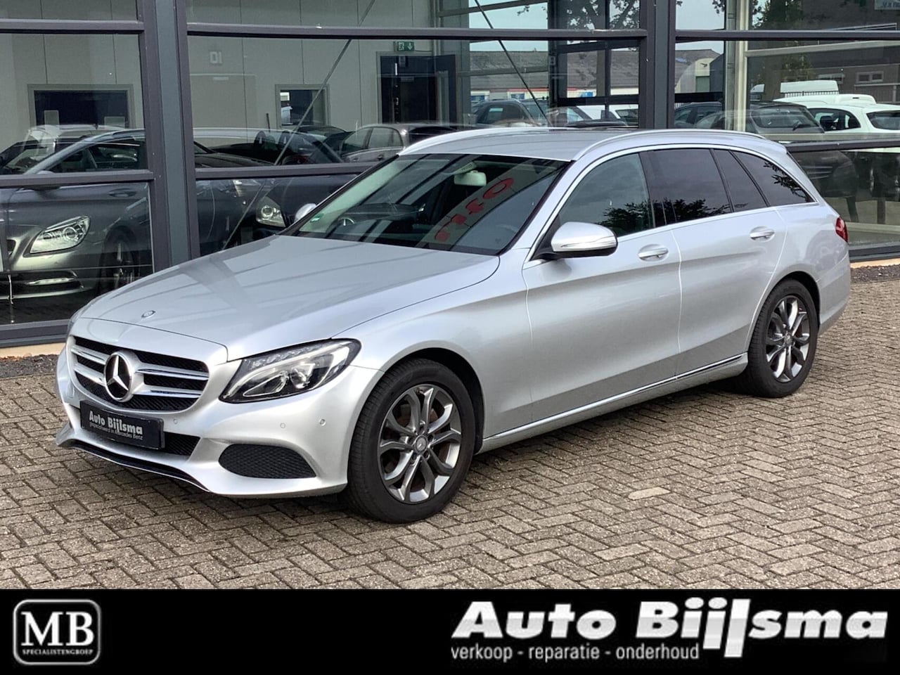 Mercedes-Benz C-klasse Estate - 180 Ambition led verlichting, cruise, navi, trekhaak - AutoWereld.nl