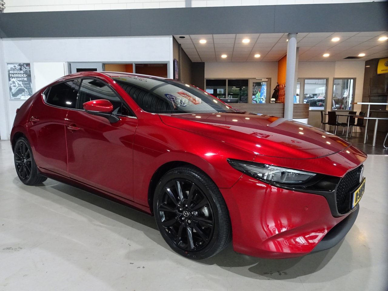 Mazda 3 - 2.0 e-SkyActiv-X M Hybrid 180 Luxury Automaat / Bose / 360 Camera Vol optie - AutoWereld.nl