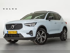Volvo XC40 - B4 200PK Plus Dark Trekhaak | Panoramadak | Nubuck | Privacy glas | Verw. voorruit