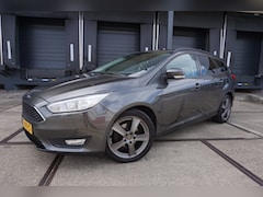 Ford Focus Wagon - 1.0 Titanium