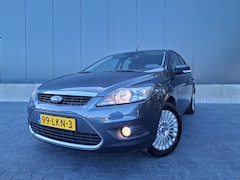 Ford Focus - Limited Trekhaak | Airco | NAP | All seasonbanden | Nette auto | Trekhaak | Airco | NAP |