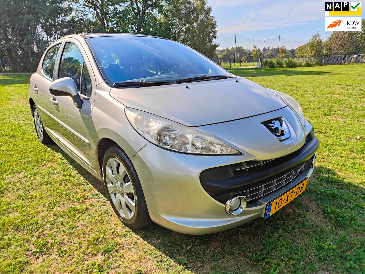 Peugeot 207 - 1.6 VTi XS Pack 1.6 VTi XS Pack ( panorama dak) - AutoWereld.nl