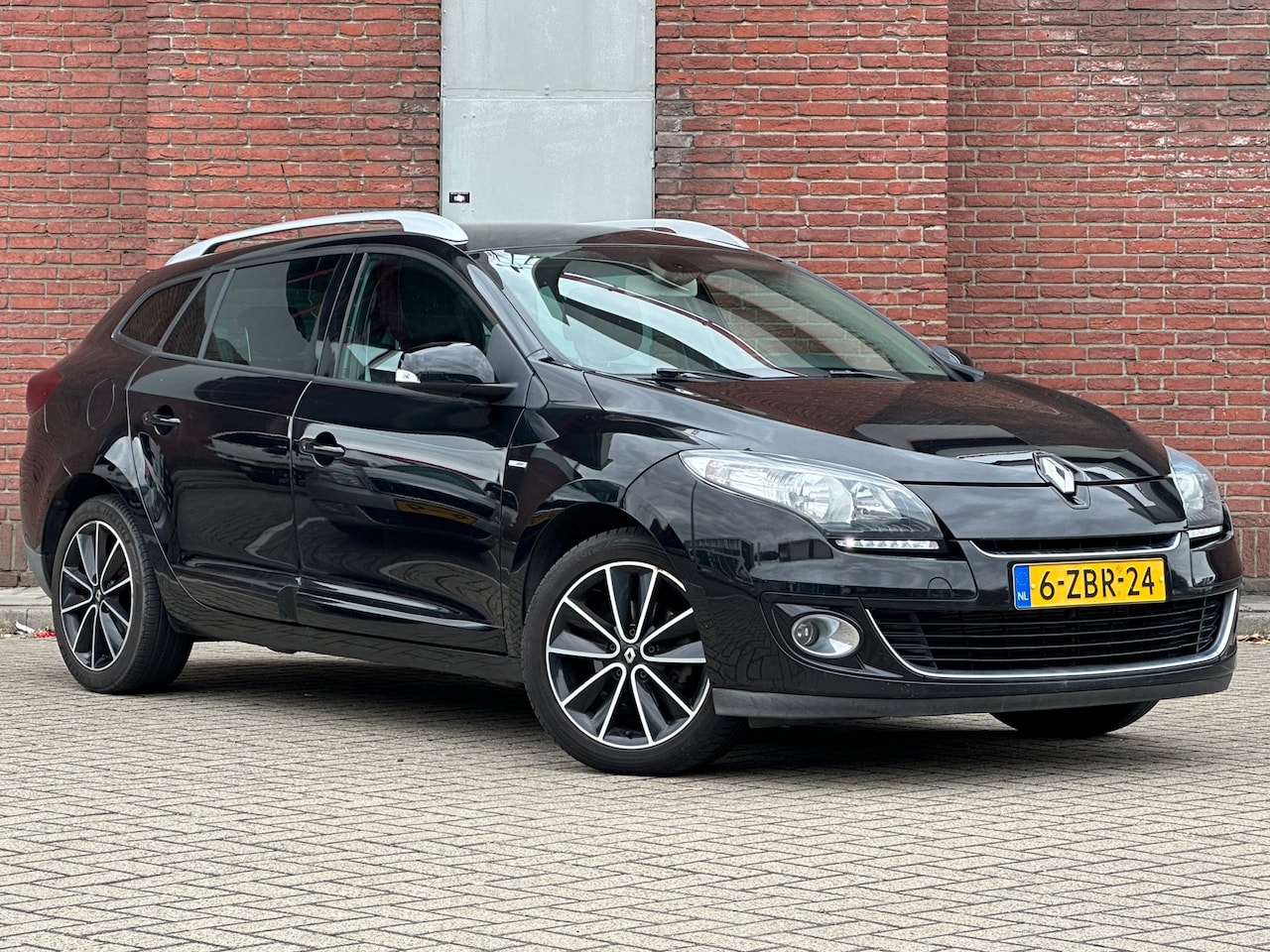 Renault Mégane Estate - 1.2 TCe Bose|CLIMA|VERBRUIKT OLIE !!! - AutoWereld.nl