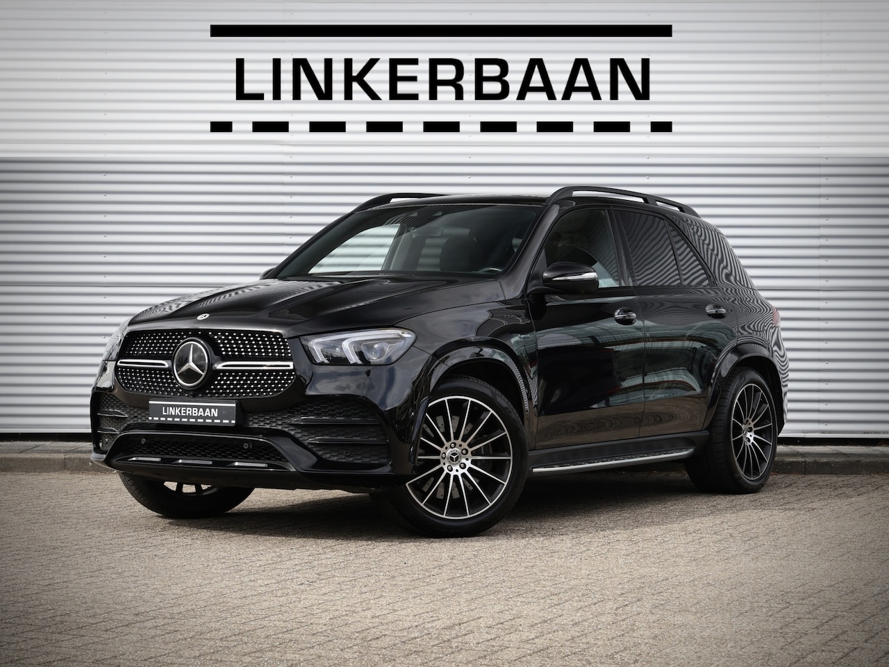 Mercedes-Benz GLE-Klasse - GLE 350 de 4Matic | AMG | SOH 95% | Luchtvering | Pano | Burmester | Trekhaak | - AutoWereld.nl