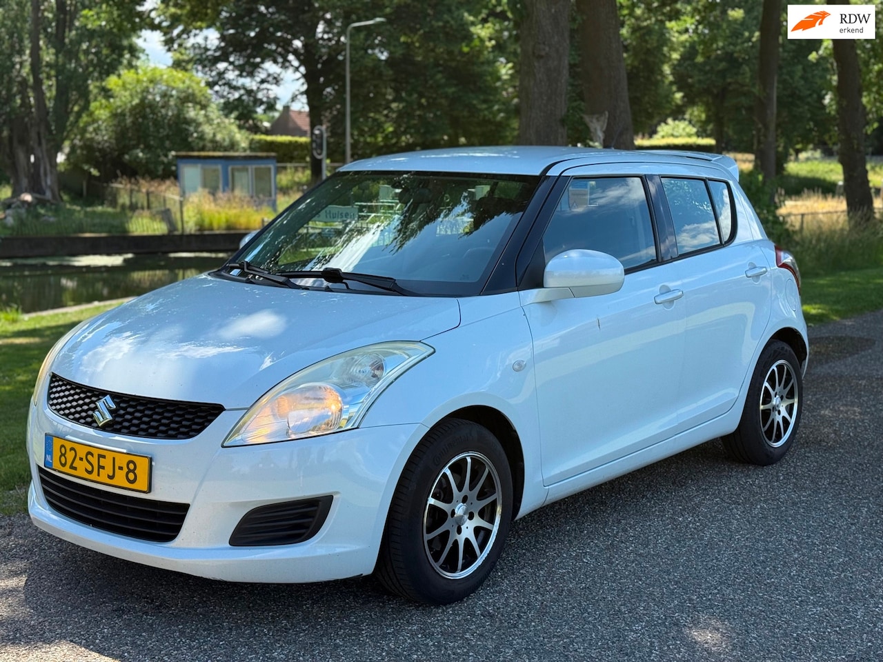 Suzuki Swift - 1.2 Comfort EASSS|Defecte Versnellingsbak - AutoWereld.nl