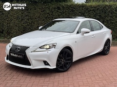 Lexus IS - 300h F Sport Dakraam Stoelkoeling (Dealer onderhouden)
