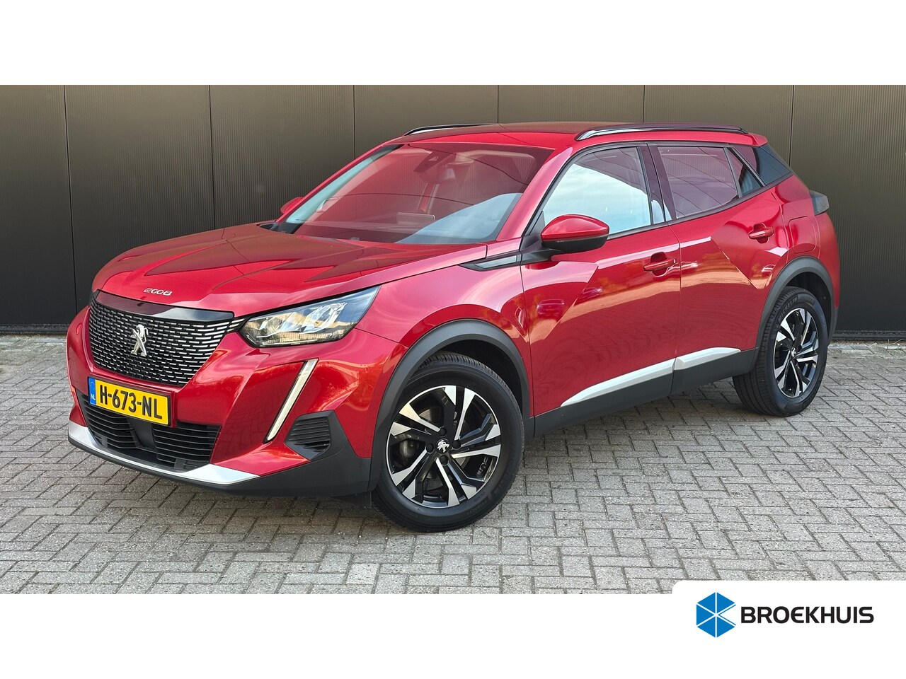 Peugeot 2008 - 1.2 PureTech Allure | Apple Carplay / Android Auto | Trekhaak | Navigatie | Parkeersensore - AutoWereld.nl