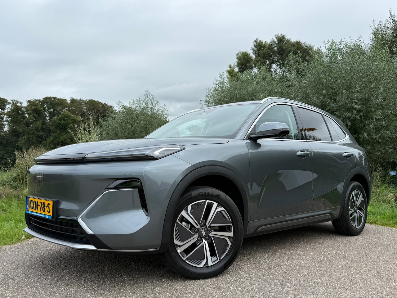 Geely Starray EM-i - 1.5 Pro Plug-in Hybrid Automaat / NIEUW! / 360 Camera / Apple CarPlay-Android Auto / Leder - AutoWereld.nl