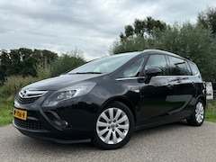 Opel Zafira Tourer - 1.4 Cosmo / 7 Persoons / Camera / Dealer Onderhouden / Clima / 6 Versnellingen / PDC / Cru