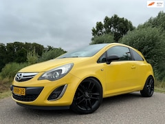 Opel Corsa - 1.4-16V BlitZ | Navi | 2e Eigenaar | Stuur-/Stoelverwarming | 17" Velgen | H-Leder | Navi