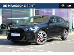 BMW X2 - sDrive20i High Executive M Sport Automaat / Panoramadak / Sportstoelen / Achteruitrijcamer