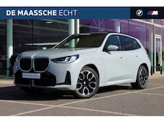 BMW X3 - 30e xDrive M Sport Automaat / Panoramadak / Trekhaak / Sportstoelen / Achteruitrijcamera /