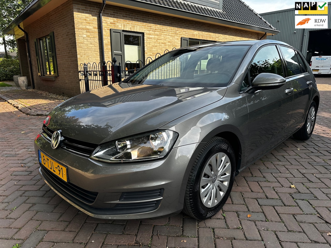 Volkswagen Golf - 1.2 TSI Trendline 1.2 TSI Trendline - AutoWereld.nl