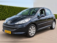 Peugeot 207 - 1.4 XR