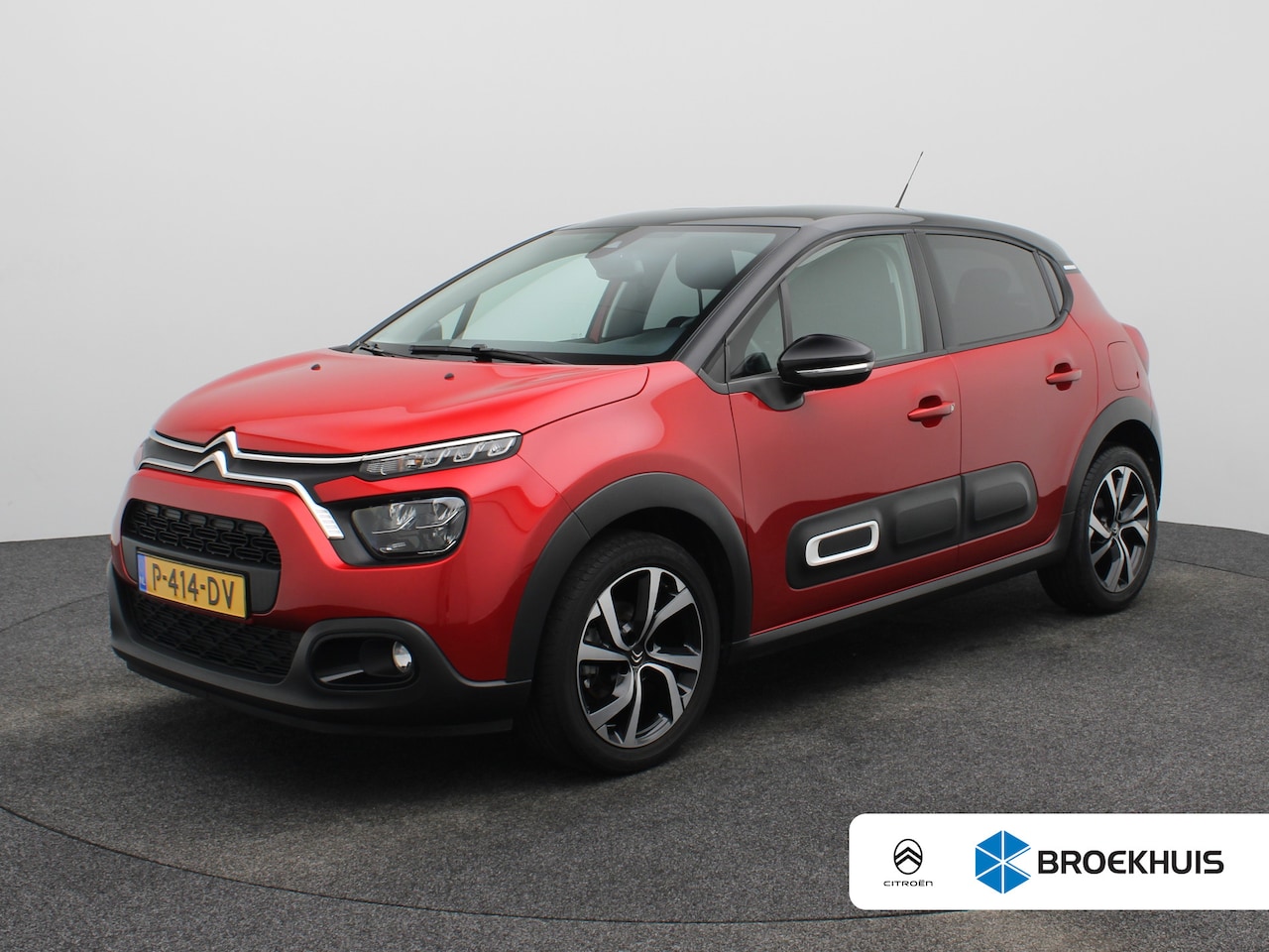 Citroën C3 - 1.2 PureTech Shine | Carplay | Cruise | Camera | Parkeersensoren | Navi | Clima - AutoWereld.nl
