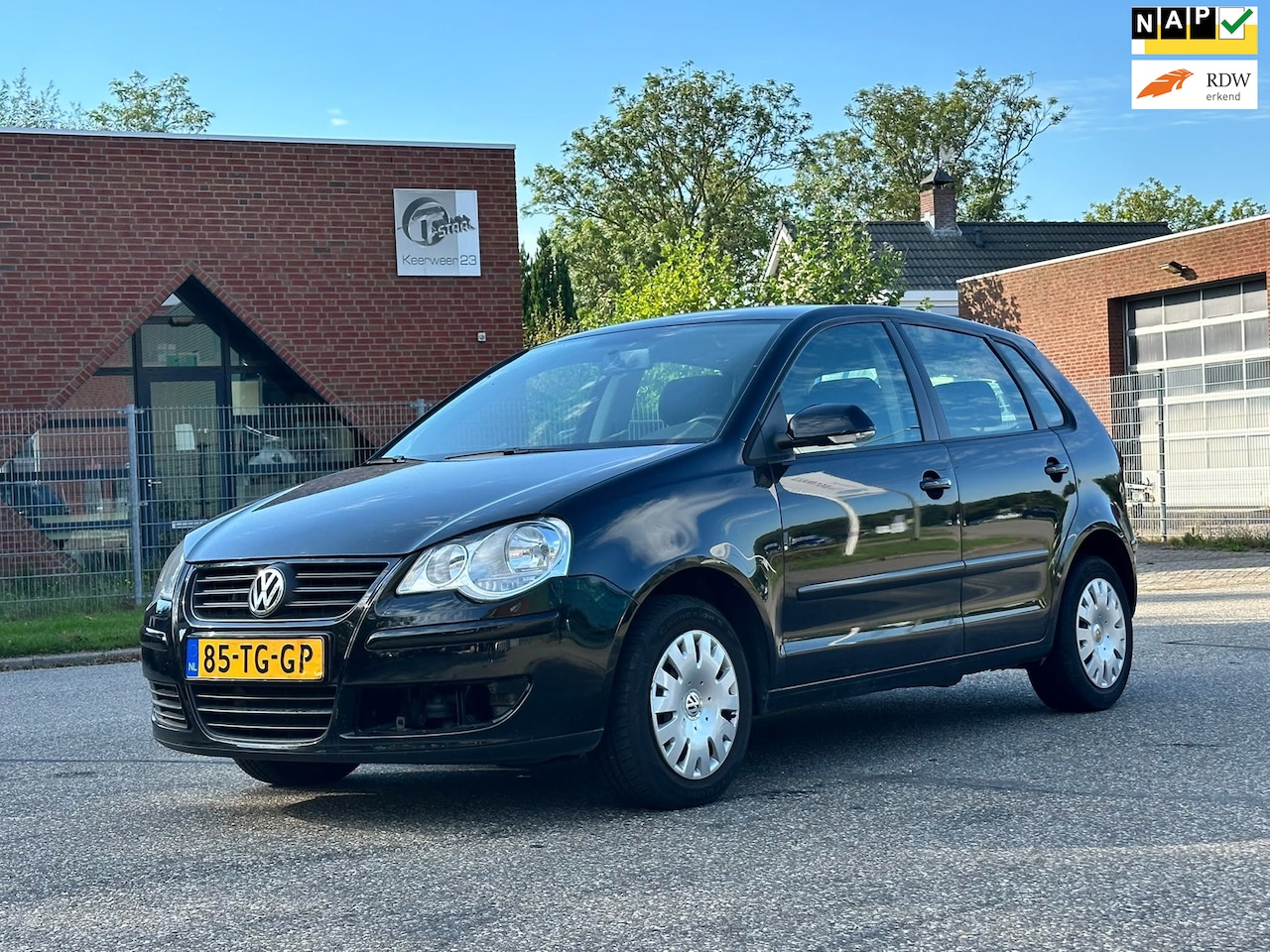 Volkswagen Polo - 1.2-12V Optive 5DR*Airco*NAP*Elektrische ramen*Nette auto* - AutoWereld.nl