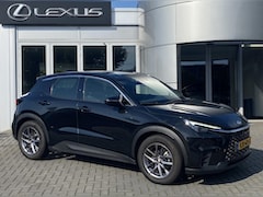 Lexus LBX - 1.5 2WD STOELVERW STUURVERW PARK-SENSOR BLIND-SPOT CARPLAY LENDESTEUN