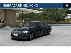 BMW 3-serie - 330e M Sport Automaat / Sportstoelen / Achteruitrijcamera / Active Cruise Control / Stoelv