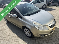 Opel Corsa - 1.4-16V Enjoy LEES OMSCHRIJVING