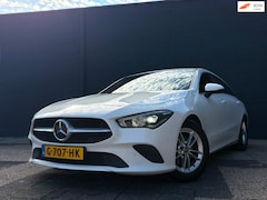 Mercedes-Benz CLA-klasse Shooting Brake - 180 | Automaat | Camera | Carplay | Stoelverwarming