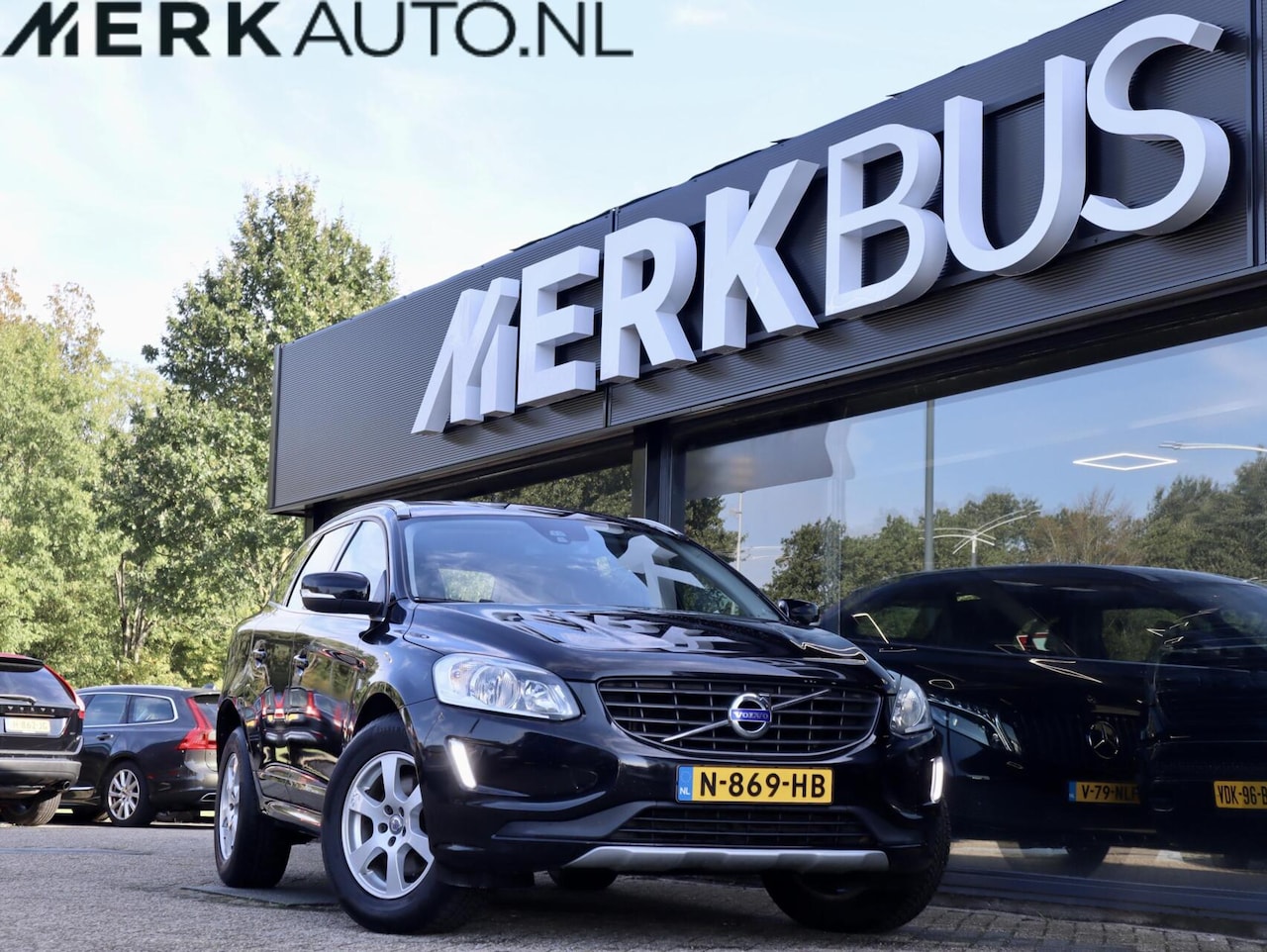 Volvo XC60 - 2.0 D3 FWD Ocean Race Automaat, Leder, Trekhaak - AutoWereld.nl
