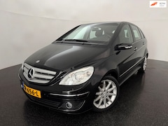 Mercedes-Benz B-klasse - 200 Turbo AUTOMAAT / Cruise / Leder / Xenon / Clima