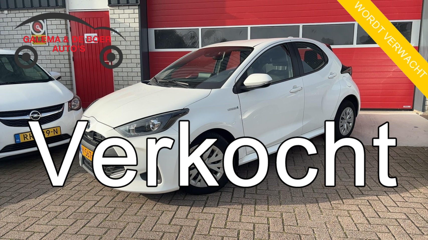 Toyota Yaris - 1.5 Hybrid Active CAMERA / CARPLAY / ACC / CLIMA / BLUETOOTH / NL-AUTO - AutoWereld.nl