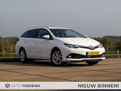 Toyota Auris Touring Sports - 1.2T Active Navi Stoelverwarming Trekhaak