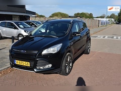 Ford Kuga - 1.6 Titanium