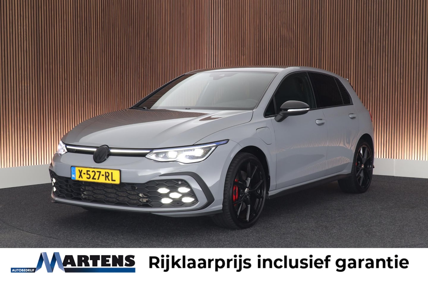 Volkswagen Golf - 1.4 245pk eHybrid GTE Camera Stoelverwarming Navigatie Matrix LED Keyless - AutoWereld.nl