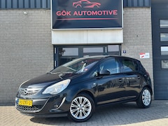 Opel Corsa - 1.4 Turbo Cosmo / Stuurverwarming / Navi / NAP / Stoelverwarming / Airco