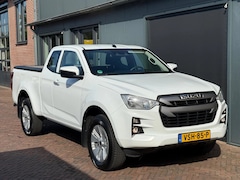 Isuzu D-Max - 1.9 Extended Cab LS 4WD 3500KG Trekgewicht Dealer Onderhouden 1e eigenaar