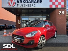 Suzuki Swift - 1.2 Style Smart Hybrid // DODEHOEK // ADAPT. CRUISE // CAMERA+SENSOREN // STOELVERWARMING