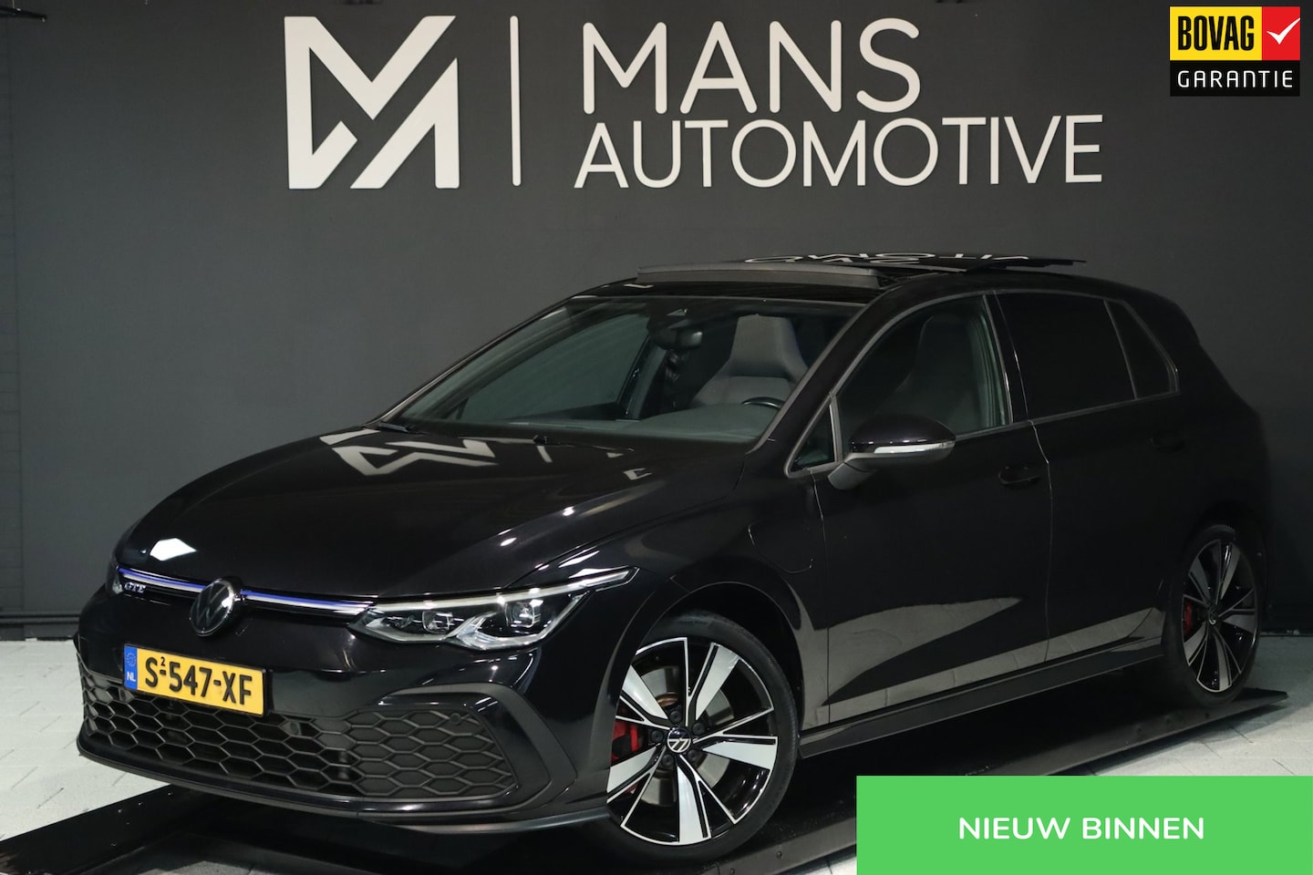 Volkswagen Golf - 1.4 eHybrid GTE / PANO / CAMERA / CARPLAY / SFEERVERLICHTING - AutoWereld.nl