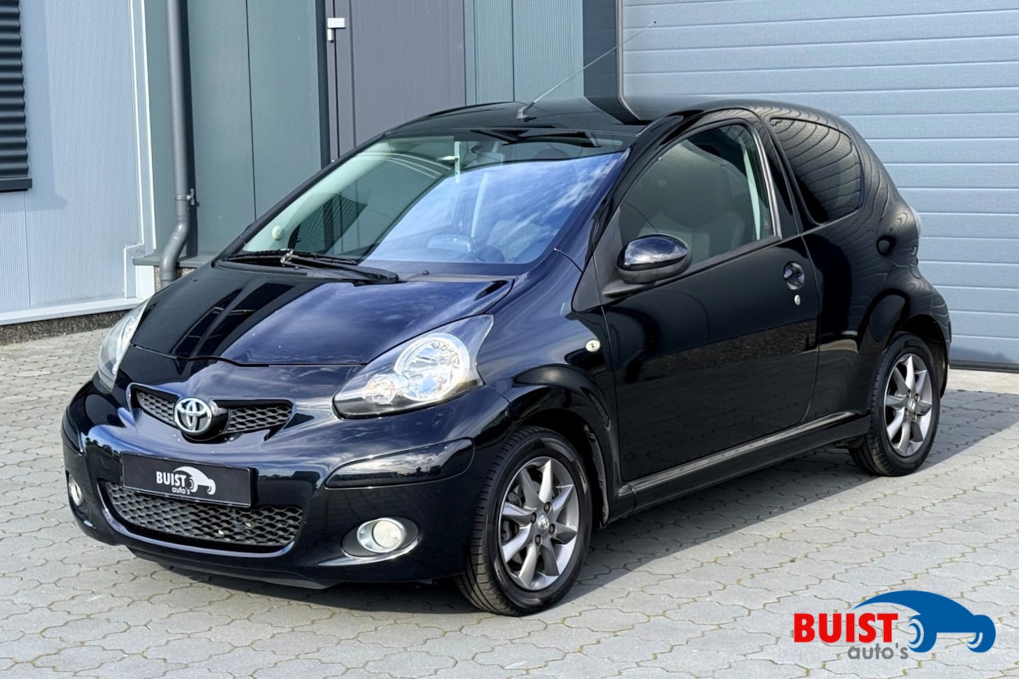 Toyota Aygo - 1.0-12V Dynamic Navigator AIRCO NAVI LMV 2e eig.! - AutoWereld.nl