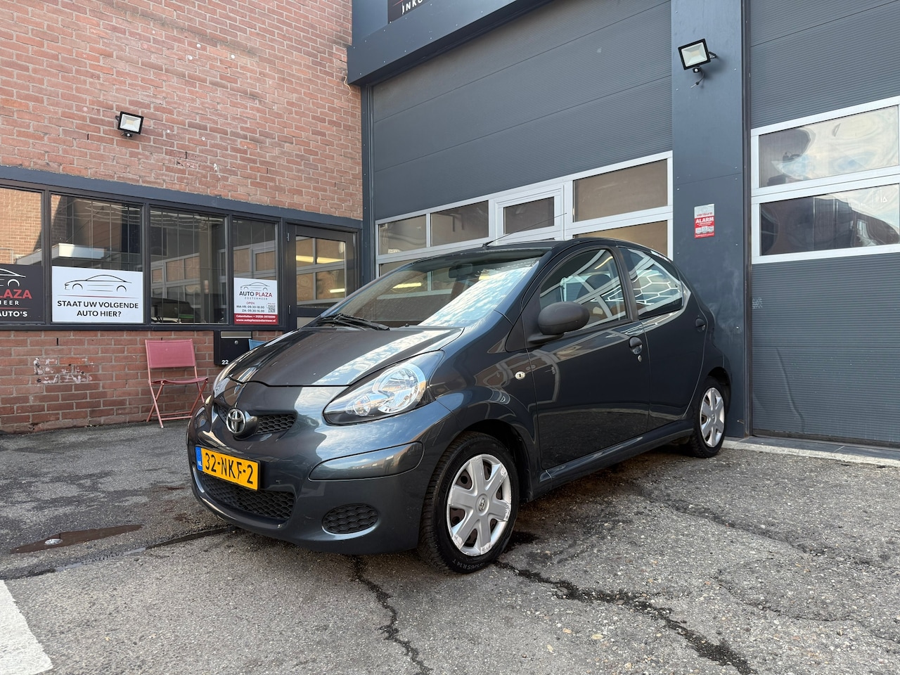 Toyota Aygo - 1.0-12V Access 1.0-12V Access - AutoWereld.nl