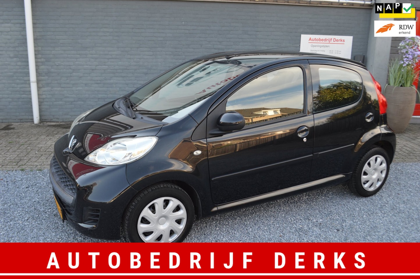Peugeot 107 - 1.0-12V Sublime | Airco | 5Drs | Stuurbekrachtiging | Jaar Garantie - AutoWereld.nl